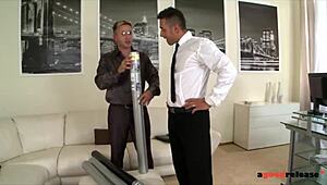 Nympho secretary Lola Taylor double penetrated hard in office setting