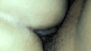 Moreno nagy fasz dominál nyers interracális brazil akcióban