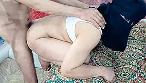 زوجة مسلمة هندية في حجاب نيك شرجي دوجي ستايل قاسي