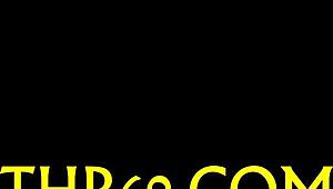 Tillfredsställer massiv kuk i tight tonårs-POV-aktion ikväll