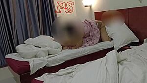 Indian college teen gets hardcore big cock pounding in hotel
