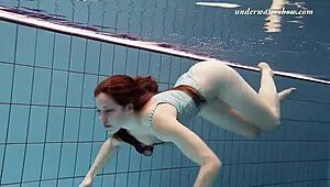 Tight Pussy Babe Salaka Ribkina Swims Nude Underwater in Pool