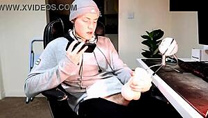 Masturbating while on the phone with a girl