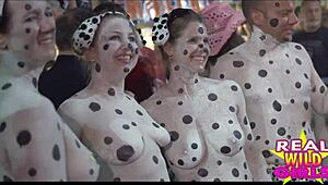 Fantasy Fest sluts flashing on the street, so wild! 😍