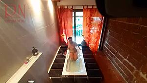 Voyeur Watches Housewife Shave Pussy