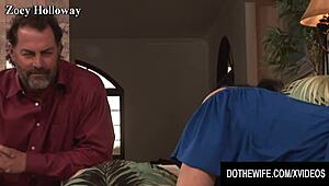 Sadece karıların dev sikleri emdiğini izliyorum boynuzlu derlemede