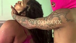 Big booty tranny TsRoxieXxx slamming that ass on a young thug, he’s clueless