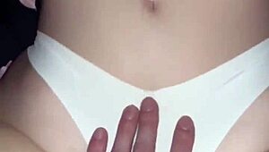 amateur girlfriend blows close-up for new year cumshot?