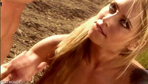 penthousegold com - salacious blonde lindsey meadows gets kinky outdoors for hardcore cunilingus.