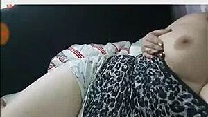 CAM4 BRAZILIAN MARRIED WOMAN MASTURBATES ON WEDDING DAY