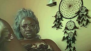 Nae Plays With Her Twat In Bed!