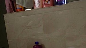 Cyno Enjoys Solo Bubble Bath in Cosplay Costume