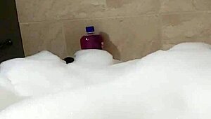 Cyno Enjoys Solo Bubble Bath in Cosplay Costume