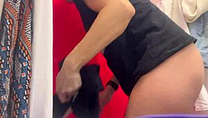 hidden cam in dressing room caught girl with big tits and nipples