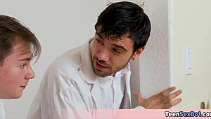 可愛い細身義妹が勉強中にエロ無限ファンタジー参加