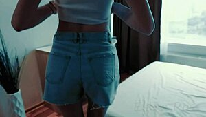 What Makes Elena Ross Handle That Monster Cock?