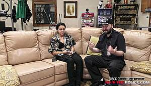 Crooked cop Mara Luv sucks off Officer Tampa for freedom