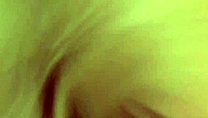 Stunning chick sucking me off in pov 😍