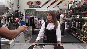 Petite pawnshop customer throatfucked for easy cash