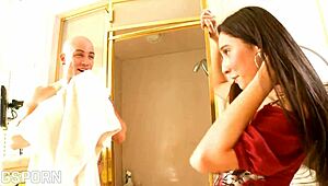 Fcuking the wet pussy of that sexy brunette skinny girl feels amazing