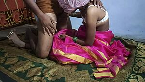 Steamy homemade video of Indian housewife's intimate moments