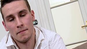 Kova gay-seksi intensiivistä nussimista