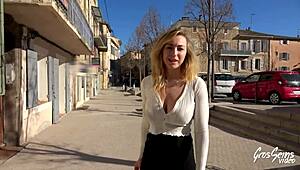 Hey, Elisa at 26 with incredible blonde boobs! 😍