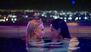 slayed boho blondes khloe & anna, licking toes and pussy?