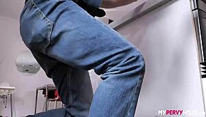 Jordan maxx walks in on her stepaunt's private moment