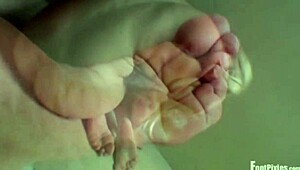 footpixies shorts pt 1 featuring wrinkled toes