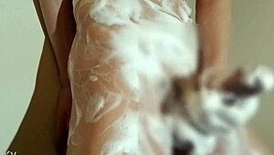 i'm a japanese boy, naked in bath, shaving and masturbating till cum...