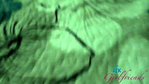 venus vixen in pigtails sucks meat pipe and rides hard with hairy pussy