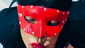 Giving a rich blowjob to that big dick!