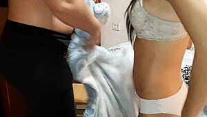 I Distracted My Girlfriend and Fucked Her Hard on the Table! 😈