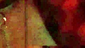 submissa obediente sofrendo e gozando na mão da dominadora venusss e marsha love, minha primeira vez com domme