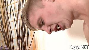 just some free homo sex action goin’ on over here