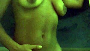 Vicky Menage Blinks Pussy Naked on Hotel Balcony!