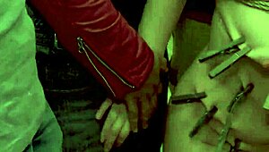 Trussed and clamped spinner gets fondled in public