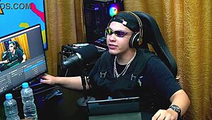 Flora VIP shows breasts in podcast, Ruan shows dick.