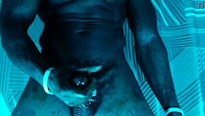 Worshipping big black hairy cock in Dr. Manhattan parody