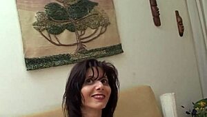 Paula the Slut Gets Her Tight Pussy Pounded by a Funny Cock for Cash in Italian Amateur Scene