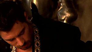 El rey manda a sus cortesanas a orgía anal intensa