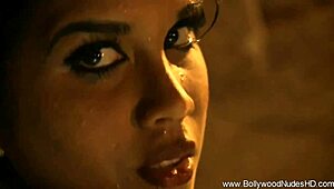 my bollywood girlfriend deva dances erotically for me 😍