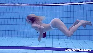 uhh, proklova strips bikini n swims underwater