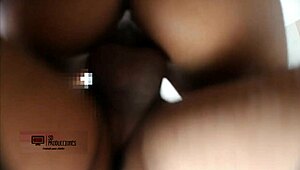 hermanastra cachonda es follada y recibe semen