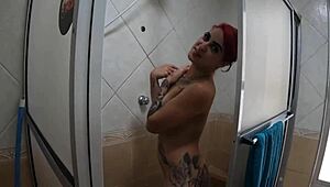 Ginger Smith At Ted's Mansion For First Time Group Behind The Scenes