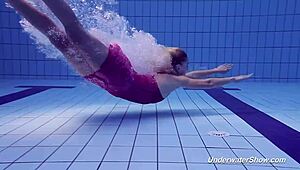 uhh, proklova strips bikini n swims underwater