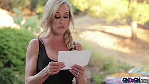 Gina seduces the cleaning lady into a steamy oral session.