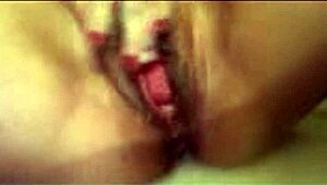 Hé, akarod nézni, ahogy simogatom magam fürdéskor ma este?