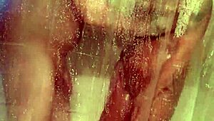 mandeezy4u2 showers and masturbates 😊